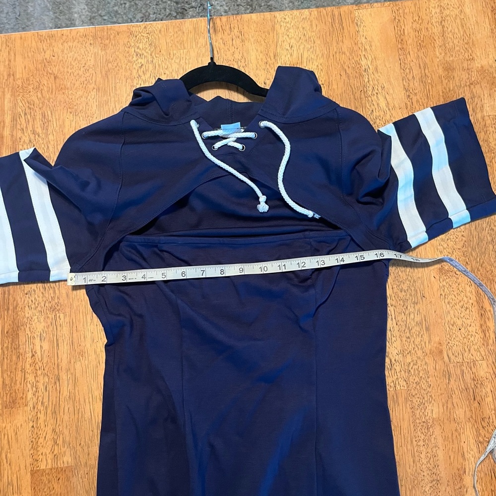 Venus Size M Navy Hooded Short-Sleeve Dress with Stripe Detail - Picture 6 of 7